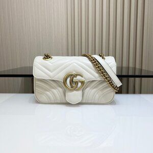 Gucci GG Marmont Small Matelassé Shoulder Bag